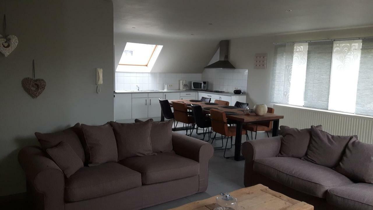 Hemelse Helderheid Apartamento Maasmechelen Exterior foto